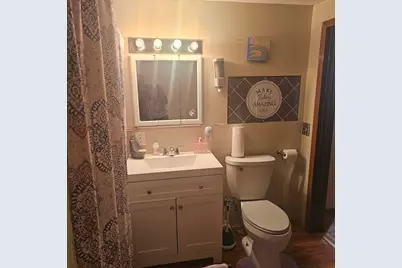 610 Oakley Avenue, Rockford, IL 61101 - Photo 7