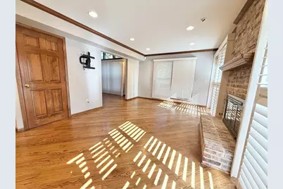 879 N Auburn Woods Drive, Palatine, IL 60067 - Photo 7