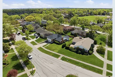 389 Michael John Drive, Park Ridge, IL 60068 - Photo 33