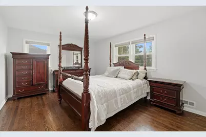 389 Michael John Drive, Park Ridge, IL 60068 - Photo 13