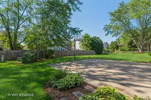 920 Chaucer Way, Buffalo Grove, IL 60089 - Photo 17