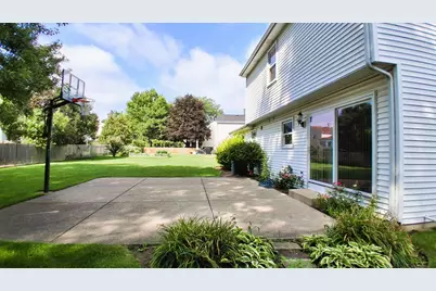 920 Chaucer Way, Buffalo Grove, IL 60089 - Photo 3