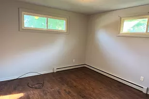 225 Panama Ave, Hampshire, IL 60140 - Photo 5