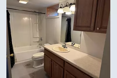 225 Panama Avenue, Hampshire, IL 60140 - Photo 9