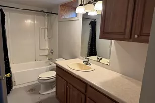 225 Panama Ave, Hampshire, IL 60140 - Photo 9