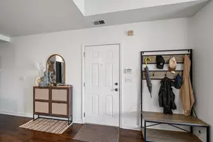 1903 W Diversey Pkwy, Chicago, IL 60614 - Photo 27