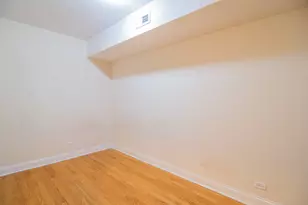 2110 W 18th Pl, Chicago, IL 60608 - Photo 11