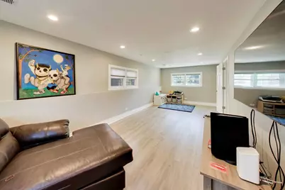 296 Springfield Terrace, Des Plaines, IL 60018 - Photo 17