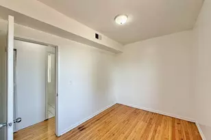 4251 W Haddon Ave, Chicago, IL 60651 - Photo 15