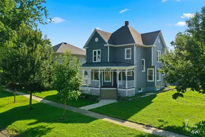 1223 N Locust Street, Pontiac, IL 61764 - Photo 3