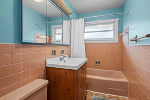 9420 Octavia Ave, Morton Grove, IL 60053 - Photo 13