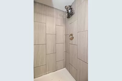 7340 W 111th Street, Worth, IL 60482 - Photo 15