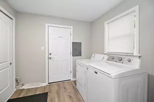 7340 W 111th St, Worth, IL 60482 - Photo 21