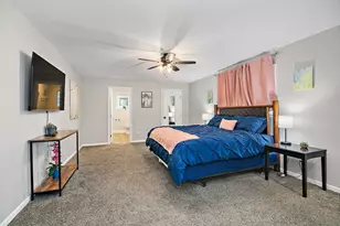 7340 W 111th St, Worth, IL 60482 - Photo 11