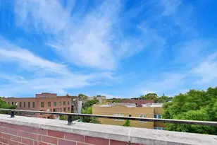 2224 W Roscoe St, Chicago, IL 60618 - Photo 35