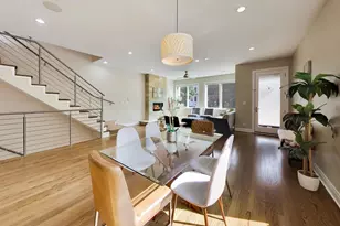 2224 W Roscoe St, Chicago, IL 60618 - Photo 7