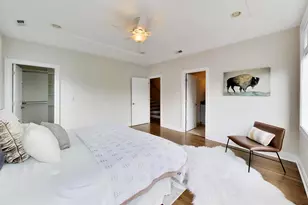 2224 W Roscoe St, Chicago, IL 60618 - Photo 15