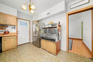 10151 S Bell Ave, Chicago, IL 60643 - Photo 5