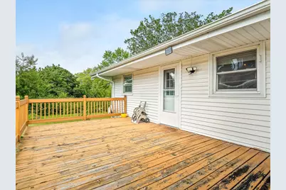 815 Parkside Drive, Rockford, IL 61108 - Photo 35