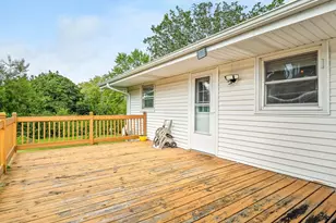 815 Parkside Dr, Rockford, IL 61108 - Photo 35