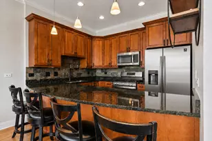 2140 W Division St, Chicago, IL 60622 - Photo 11