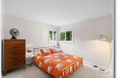 2662 Crawford Avenue, Evanston, IL 60201 - Photo 17
