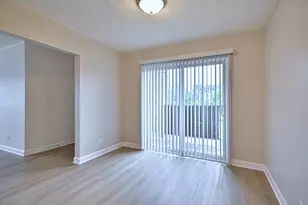 600 S York St, Elmhurst, IL 60126 - Photo 17
