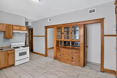 1541 S Tripp Avenue, Chicago, IL 60623 - Photo 45