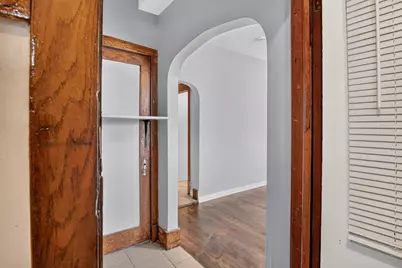 1541 S Tripp Avenue, Chicago, IL 60623 - Photo 3