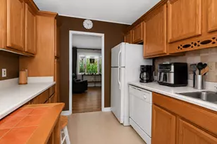 1209 Briargate Ave, Joliet, IL 60435 - Photo 7