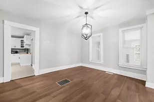 141 W Division St, Amboy, IL 61310 - Photo 9