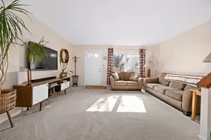 812 Kemman Ave, La Grange Park, IL 60526 - Photo 3