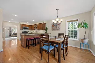812 Kemman Ave, La Grange Park, IL 60526 - Photo 11