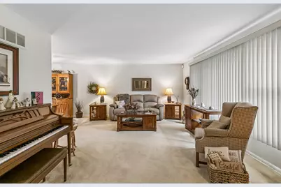 18113 Los Angeles Avenue, Homewood, IL 60430 - Photo 3