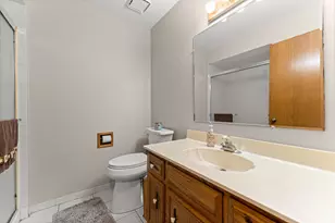 10241 Royal Ct, Mokena, IL 60448 - Photo 25