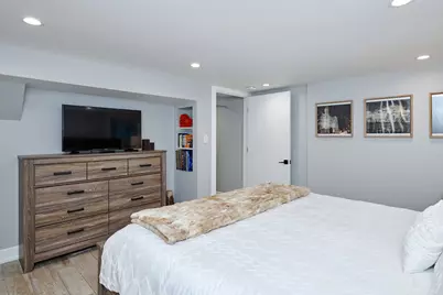 6242 N Kenmore Avenue #D, Chicago, IL 60660 - Photo 19
