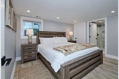 6242 N Kenmore Avenue #D, Chicago, IL 60660 - Photo 17
