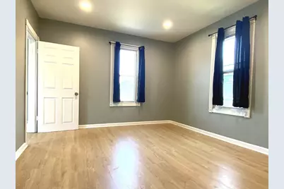 900 Spruce Street, Aurora, IL 60506 - Photo 11