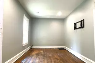 900 Spruce St, Aurora, IL 60506 - Photo 7