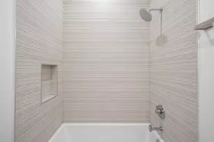 1331 W Taylor St, Chicago, IL 60607 - Photo 17