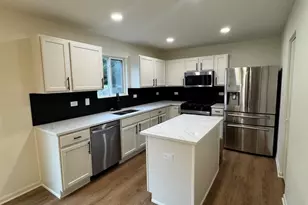 3412 Harms Rd, Joliet, IL 60435 - Photo 5
