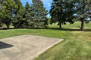 505 S Division St, Peotone, IL 60468 - Photo 11