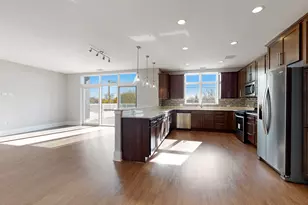 4758 N Laramie Ave, Chicago, IL 60630 - Photo 5