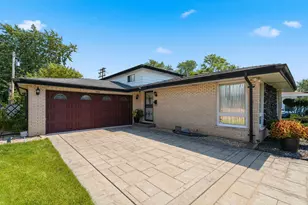 15457 Diekman Ct, Dolton, IL 60419 - Photo 1
