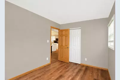 2302 Manor Lane, McHenry, IL 60051 - Photo 21