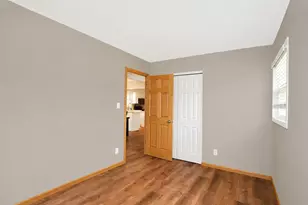 2302 Manor Ln, McHenry, IL 60051 - Photo 21