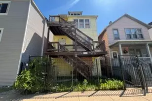 8919 S Escanaba Ave, Chicago, IL 60617 - Photo 1