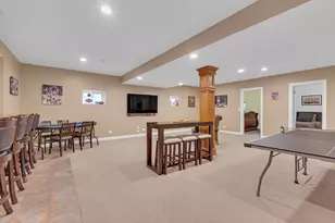 106 N Kenilworth Ave, Mount Prospect, IL 60056 - Photo 29