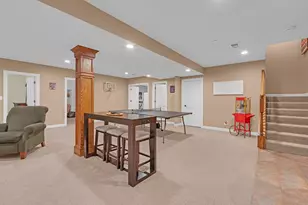 106 N Kenilworth Ave, Mount Prospect, IL 60056 - Photo 31