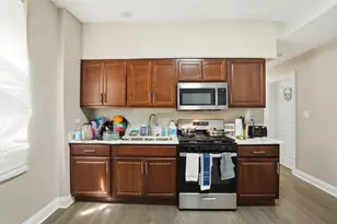 11025 S King Dr, Chicago, IL 60628 - Photo 3